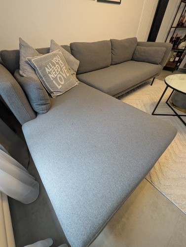 Grey shaped corner sofa - corner,